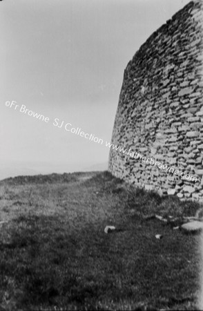 PORTION OF WEST SIDE OF WALL GRIANAN AILEACH